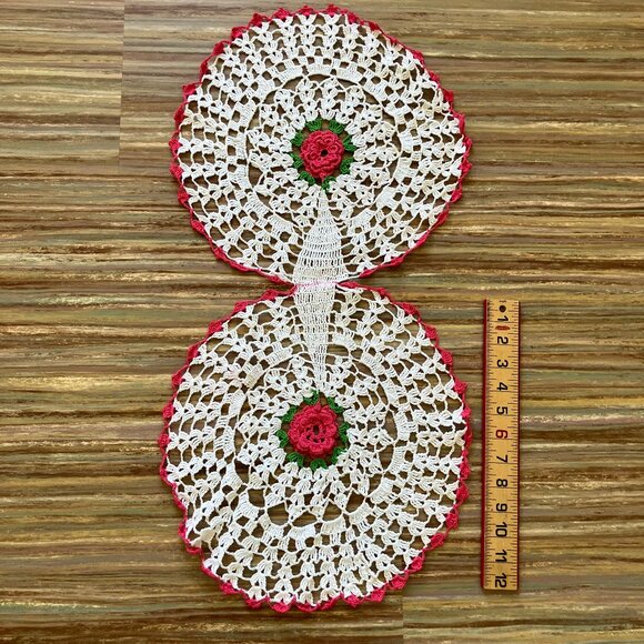 Hand Crochet 3D Pink Rose 14" Round Lace Double Doily Vintage Chair Back Cover - Picture 2 of 3
